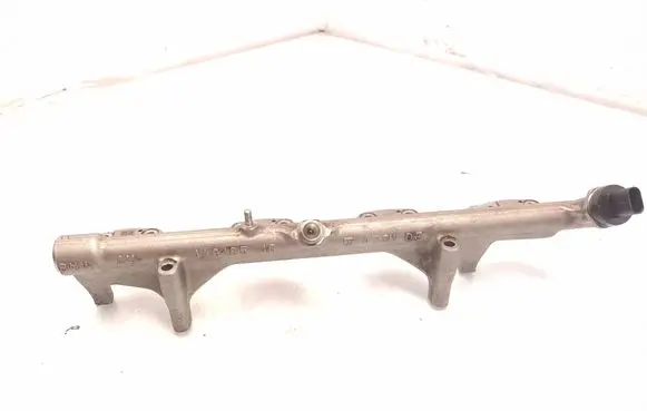 BMW 2 F22 F23 Fuel main line pipe 7639979