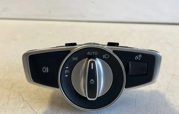 Mercedes-Benz EQC Light switch A2059051810