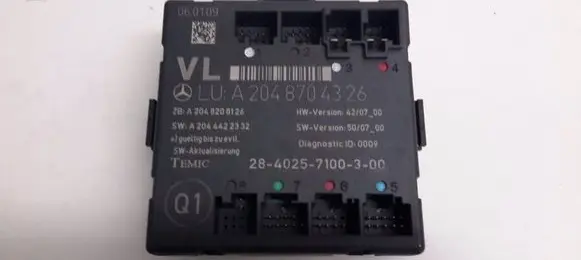 Mercedes-Benz C W204 Door control unit/module A2048704326