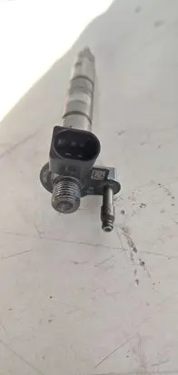 BMW 5 E60 E61 Fuel injector 779787705 7R801AG 0445116