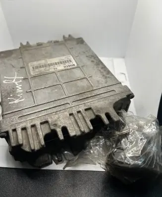 Renault Scenic I Engine control unit/module 7700113863 28SA4026 0281001969