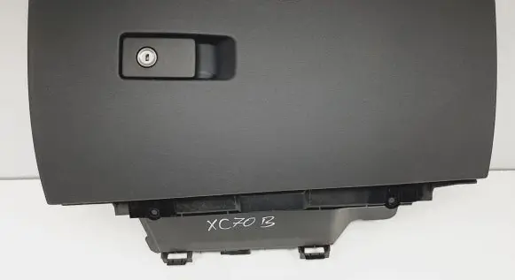 Volvo XC70 Glove box 30676278