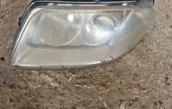 Volkswagen PASSAT B5.5 Headlight/headlamp