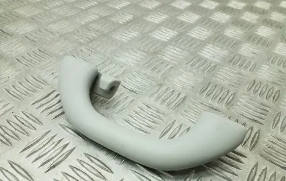Volkswagen Jetta VI Rear interior roof grab handle 5C6857607A