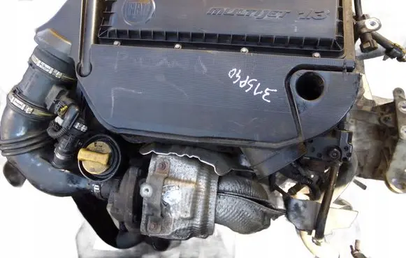 Fiat 500 Engine 0445110351 31SP40
