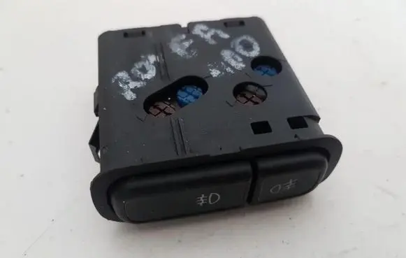 Fog light switch