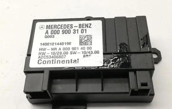 Mercedes-Benz E W212 Fuel injection pump control unit/module A0009003101