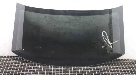 Chrysler 300 - 300C Rear windscreen/windshield window 