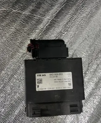 Audi A5 Sportback 8TA Voltage converter/converter module 8K0959663