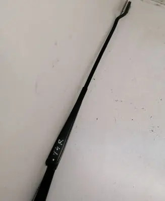 Volkswagen Transporter - Caravelle T4 Front wiper blade arm 701955410A