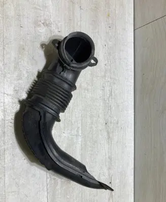Renault Clio V Intercooler hose/pipe 115565