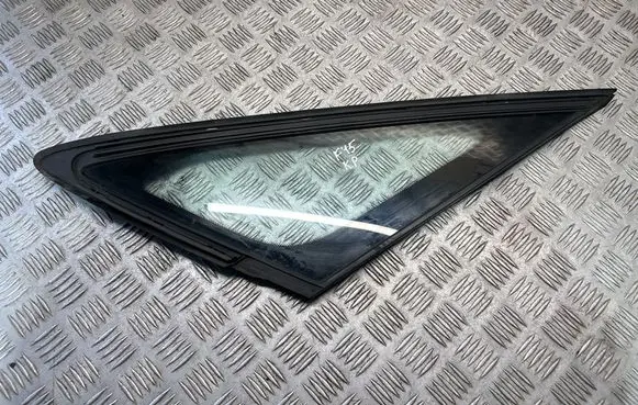BMW 2 F45 Front door vent window glass four-door 7375181
