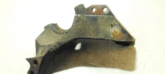 Volvo S70 V70 V70 XC Engine mounting bracket 074199643