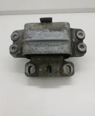 Audi A4 S4 B7 8E 8H Engine mount bracket 3C0199555P 3C0199555