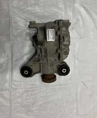 Jaguar F-Pace Rear differential HK83-4A213-HA