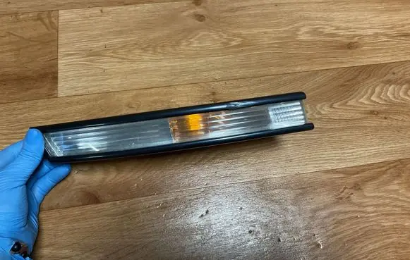 Volkswagen PASSAT B6 Front indicator light 3C0953042L