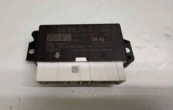 Seat Leon (5F) Parking PDC control unit/module 5Q0919283F