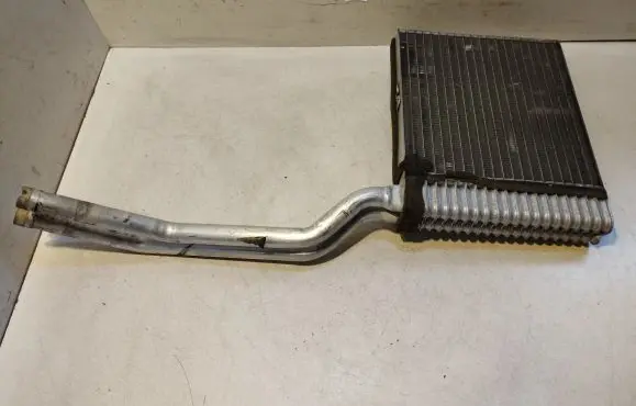 Ford Focus Heater blower radiator VP3M5H18476EA