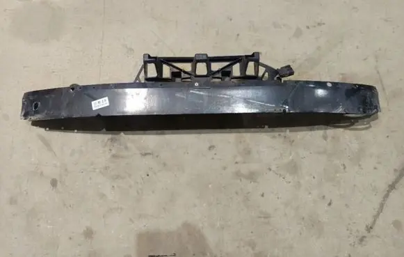 Opel Zafira B Front bumper cross member 