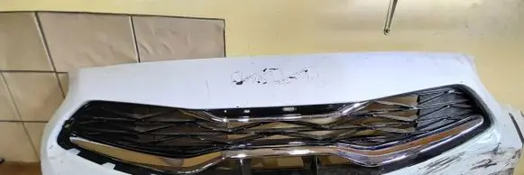 KIA Ceed Front bumper upper radiator grill 0561221564754576