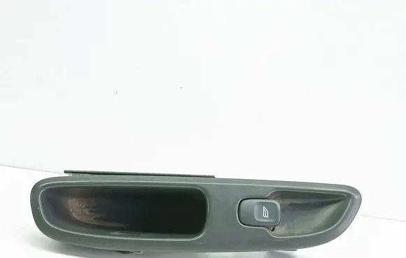 Volvo V70 Electric window control switch 9472275