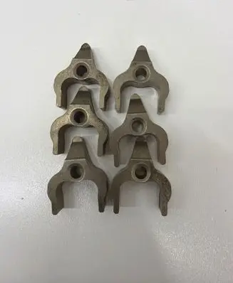 BMW 5 F10 F11 Fuel Injector clamp holder 