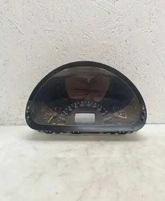 Mercedes-Benz Vito Viano W639 Speedometer (instrument cluster) A6394460321 503000330003 555000330701