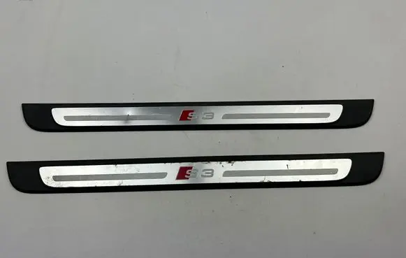 Audi A3 S3 8V Front sill trim cover 8V4853491A 8V4853491B