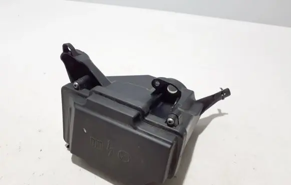 Mercedes-Benz GLC C253 Fuse box set A2135400024