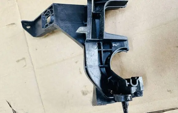 Audi Q7 4M Other engine bay part 4M0971871BH