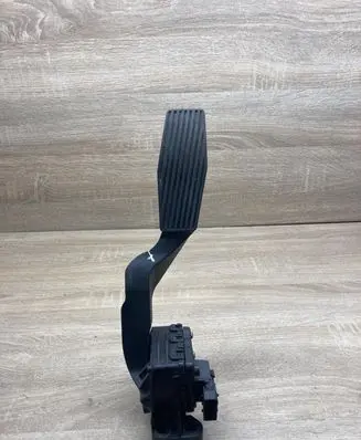 Opel Zafira B Accelerator throttle pedal 9202341 6PV008114