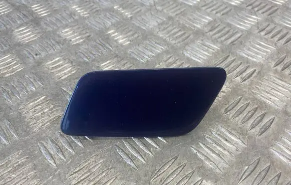 Audi A3 S3 8V Headlight washer spray nozzle cap/cover 8V3955275
