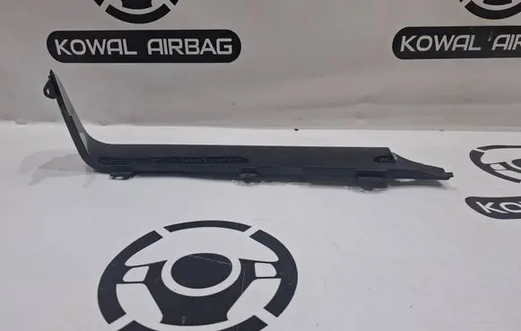 Mercedes-Benz G W463 2nd Gen Foot area side trim A4636800605 A46368006059D37 T2638121002