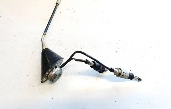 Nissan Primera Aerial GPS antenna 28216av700