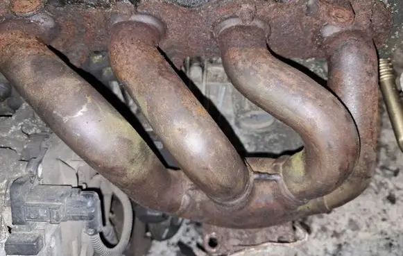 Volkswagen Golf Plus Exhaust manifold