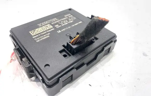 Skoda Superb B8 (3V) Gateway control module 3Q0907530L