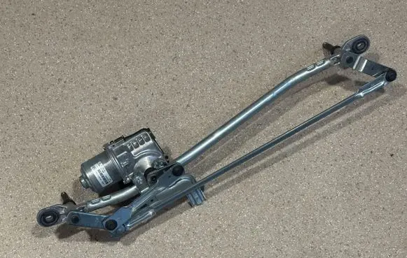 Land Rover Range Rover Evoque L551 Front wiper linkage and motor 3397022242