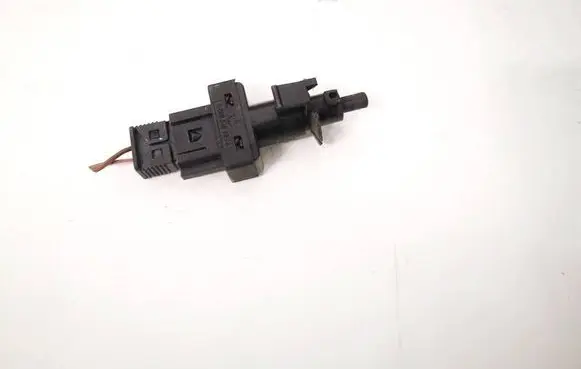 Mercedes-Benz C W204 Clutch pedal sensor A0065451014