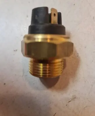 Audi 80 90 B3 Coolant fan relay XEFS16 INTR50200