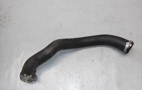 Opel Grandland X Intercooler hose/pipe 9820100680