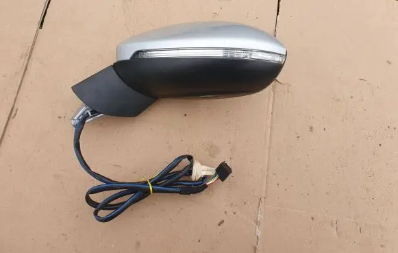 Volkswagen Polo V 6R Front door electric wing mirror 1K0959578N