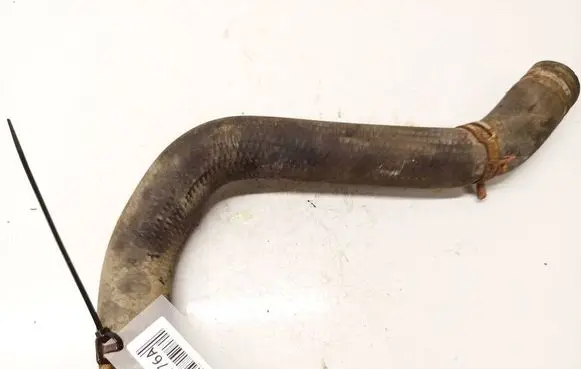 Dodge Magnum Engine coolant pipe/hose 