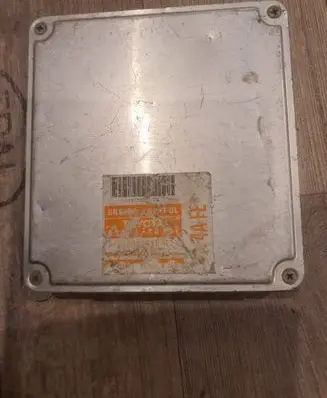Toyota Corolla E100 Engine control unit/module 4afe 1757000 4620
