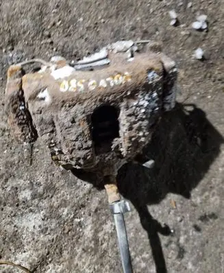 Volvo S80 Front brake caliper