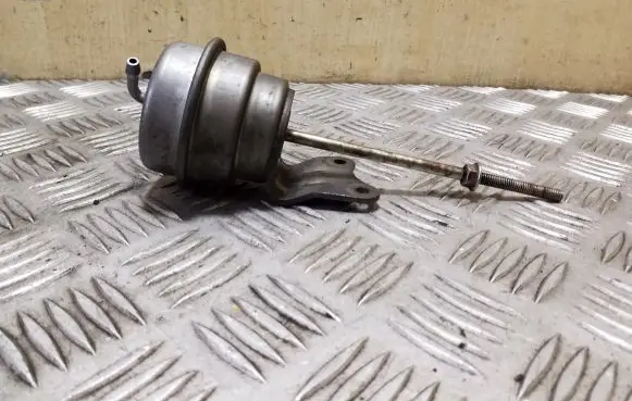 Audi TT TTS Mk2 Turbo system vacuum part 