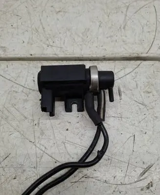 Peugeot 407 Turbo solenoid valve 4M5Q9E882AA 70051800 05T328