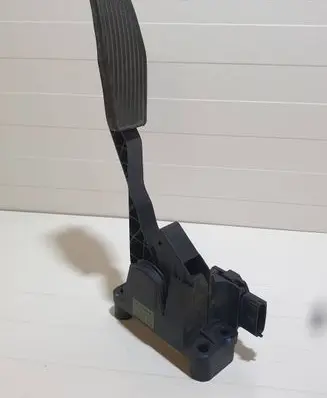 Opel Zafira A Accelerator throttle pedal 0281002298 18506191 90581208