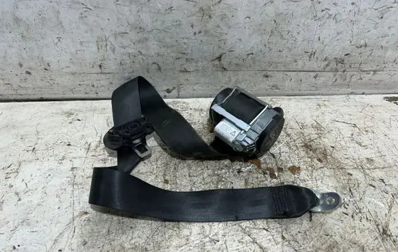 Volkswagen Golf V Front seatbelt 1K4857705BB