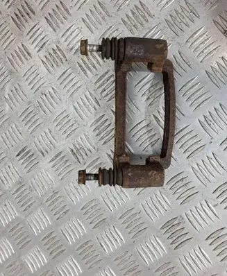 Hyundai Terracan Brake caliper pad carrier rear 