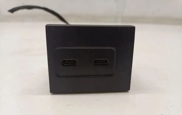 Mercedes-Benz GLA H247 USB socket connector A2478207702